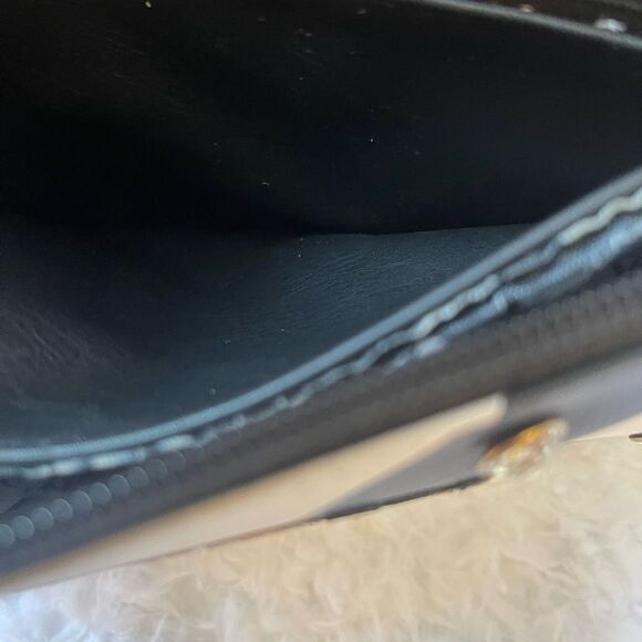 Betty Boop black and white crossbody/shoulder bag with Rhinestones studs. - Picture 6 of 14